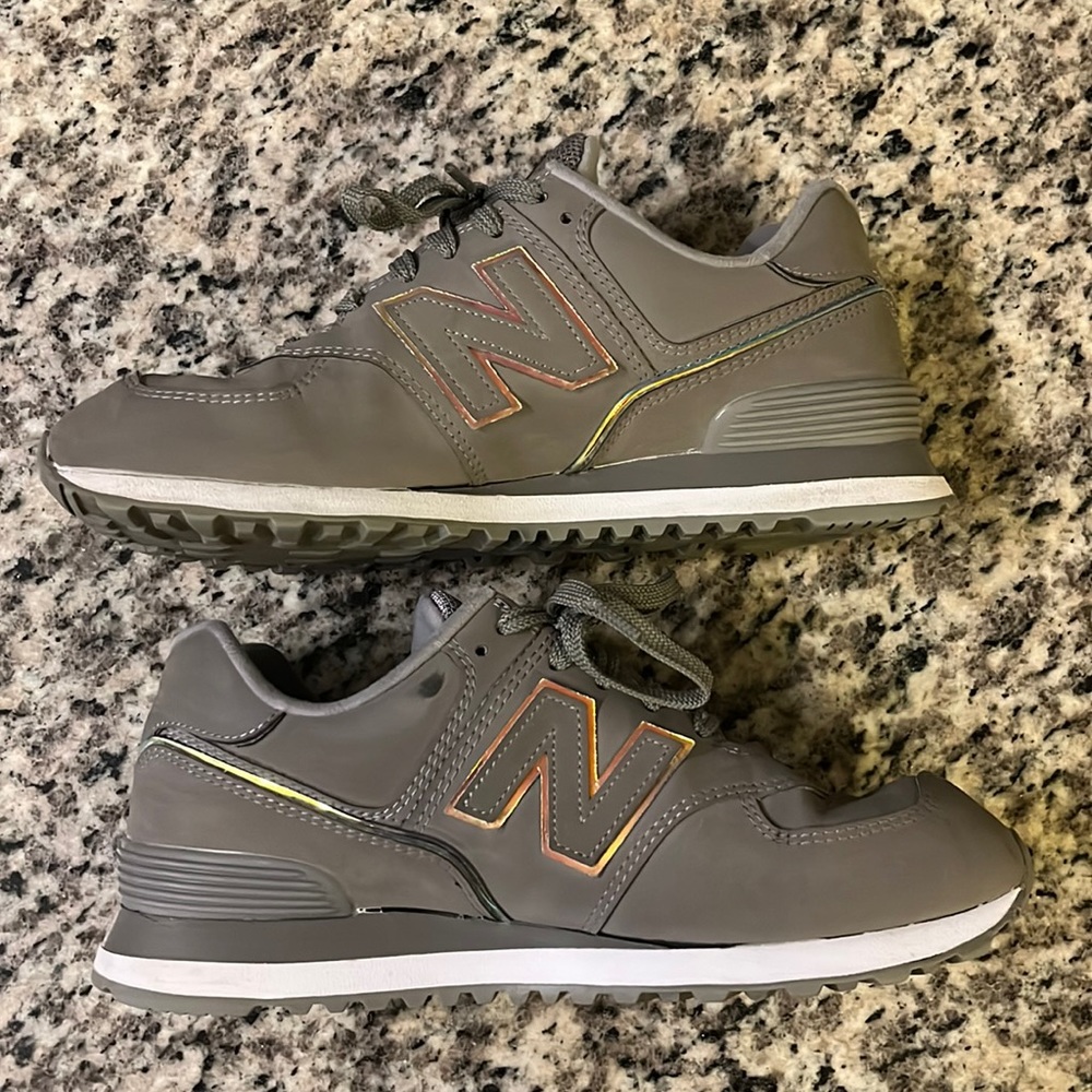New Balance Grey Sneakers - Size 9